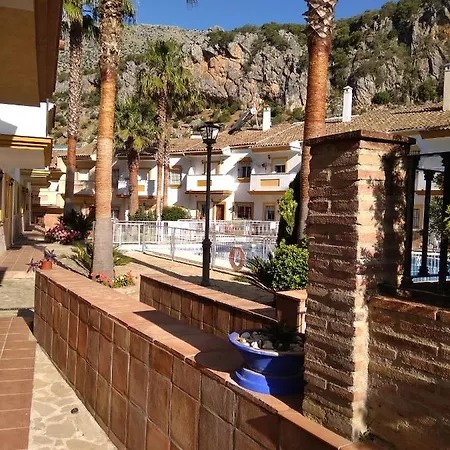 Casa Estacion De * Benaoján