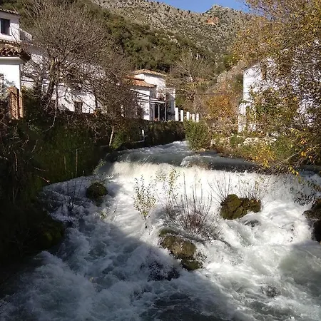 Casa Estacion De * Benaoján